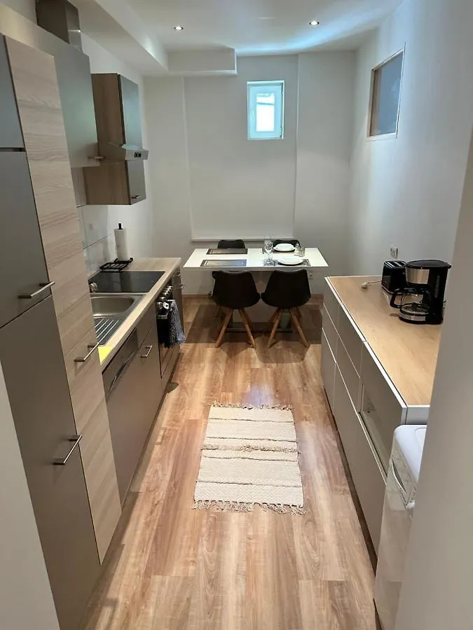 Cozy 8-Person Home In Vienna Located At Haberlgasse 82 N1 Apartament