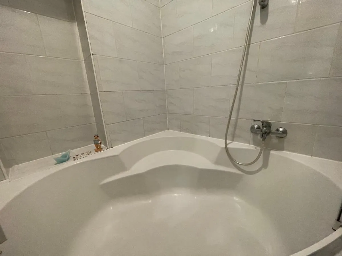 Cozy 8-Person Home In Vienna Located At Haberlgasse 82 N1 0*,  Austria